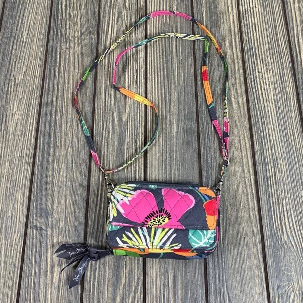 Vera Bradley Floral Crossbody Wallet Wristlet Purse Gray Pockets Small